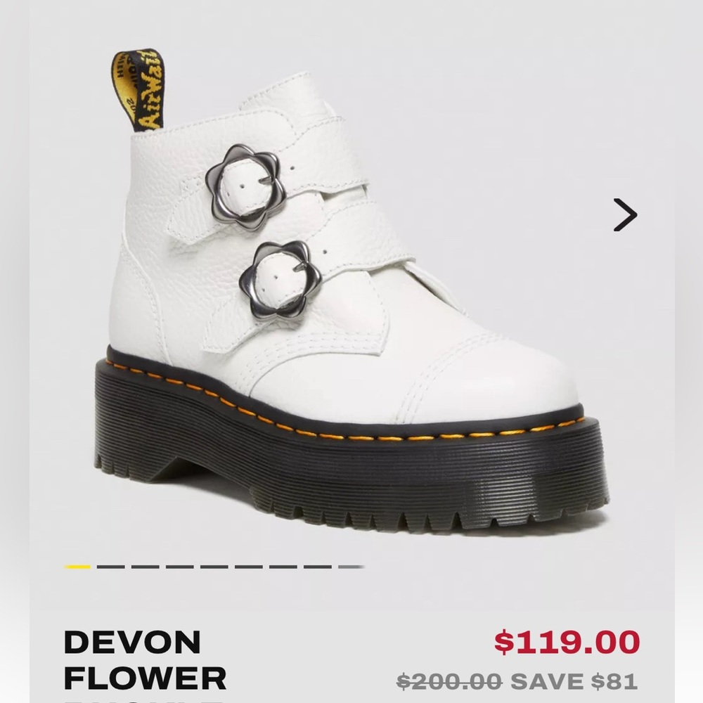 DR MARTENS DEVON FLOWER BUCKLE LEATHER PLATFORM BOOTS. Brand new!